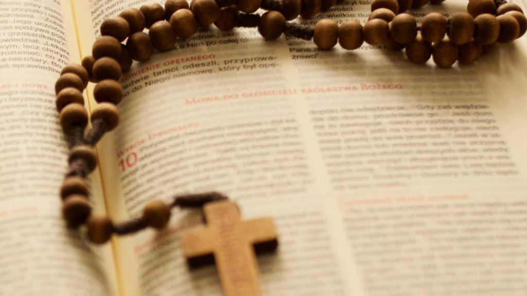 45+ Bible Quotes About Making Decisions: Scripture for Godly Choices